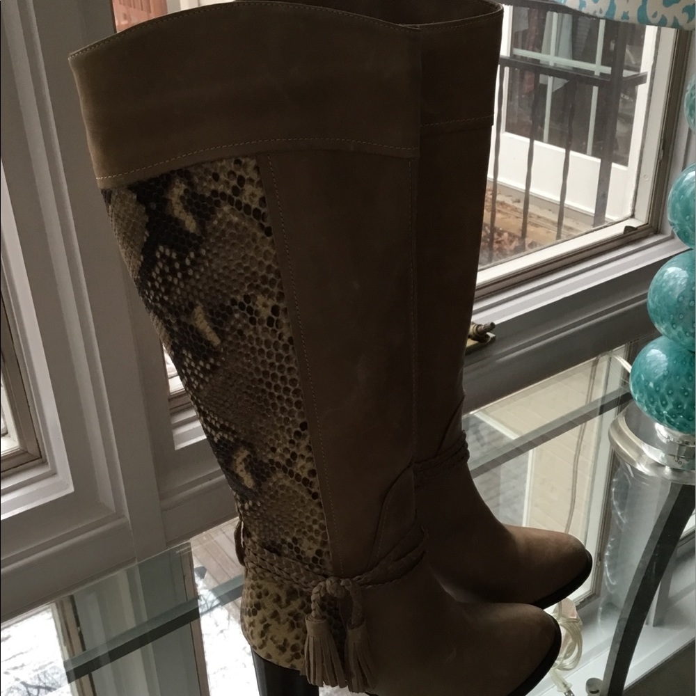 New Fabiano boots.